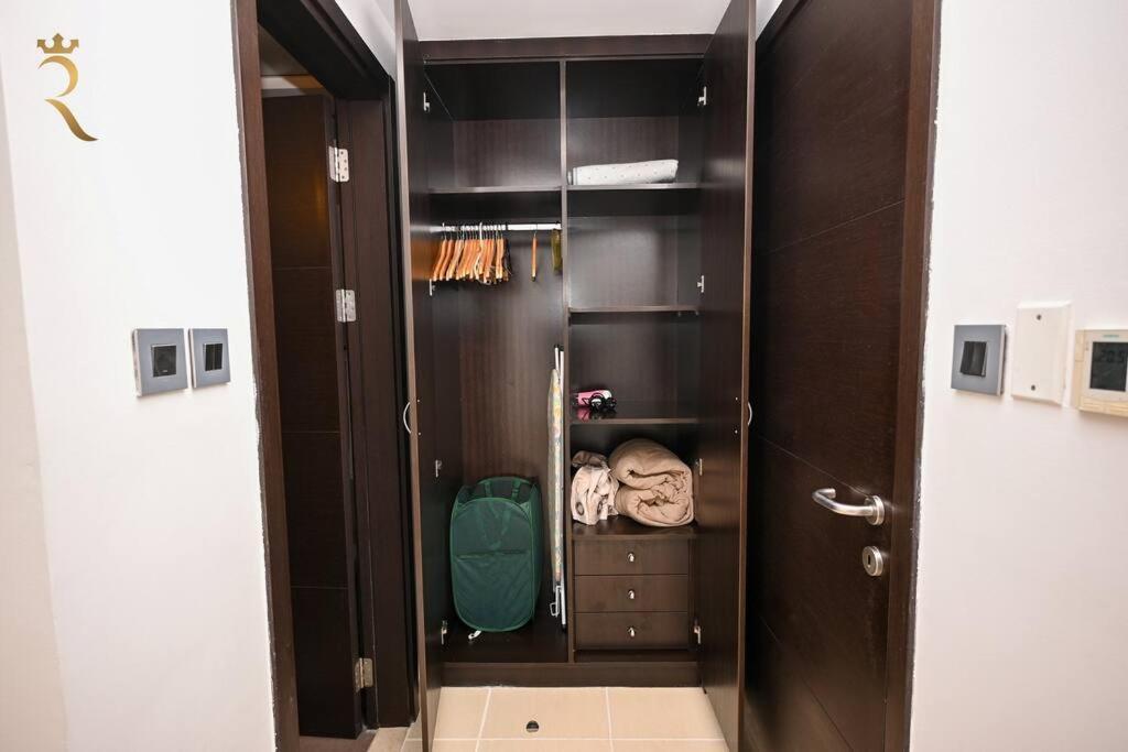 Luminous 1br Al Reem Abu Dhabi