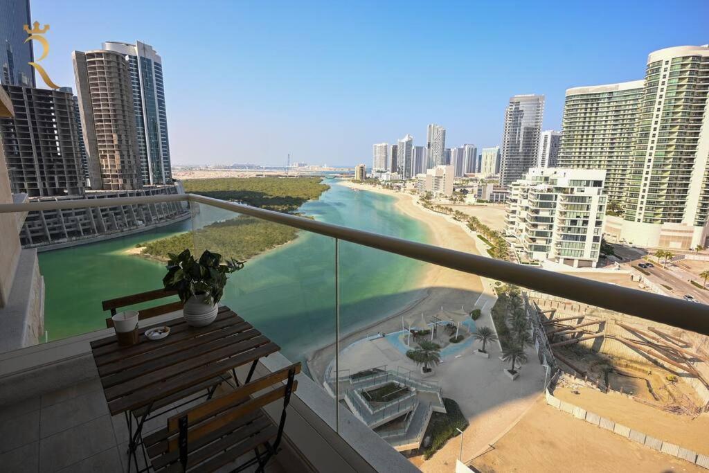 Luminous 1br Al Reem