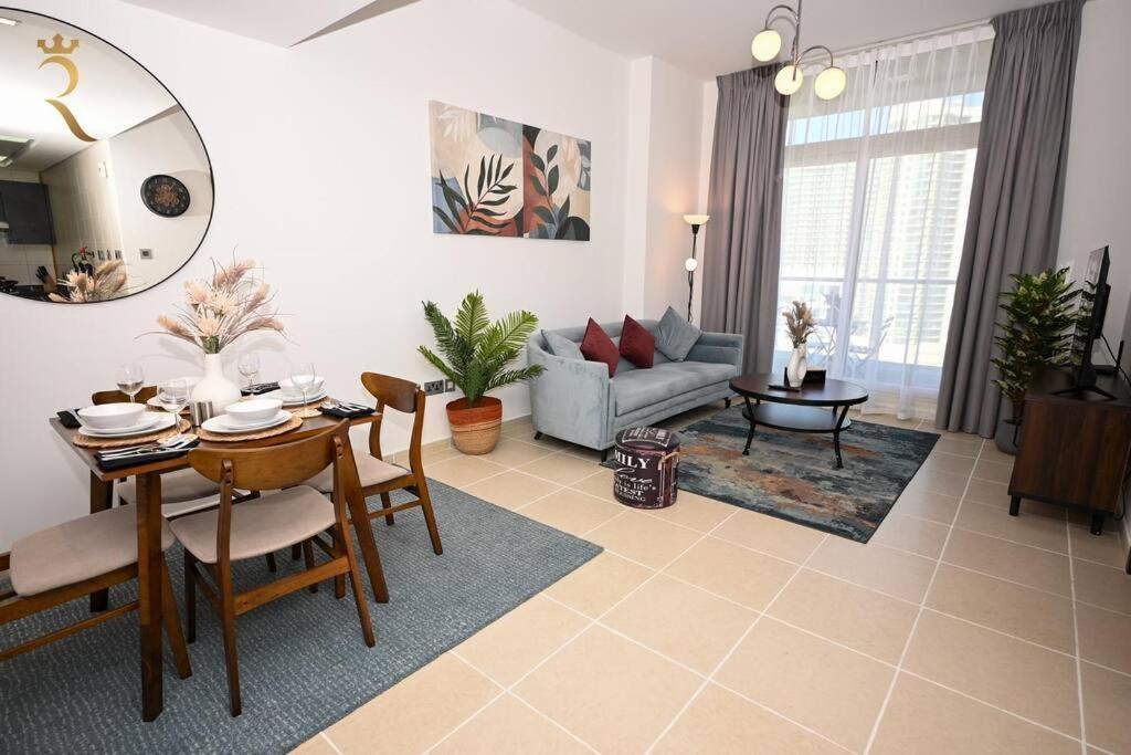 Luminous 1br Al Reem